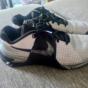 Nike Metcon 8 - Women’s 7.5 EUC